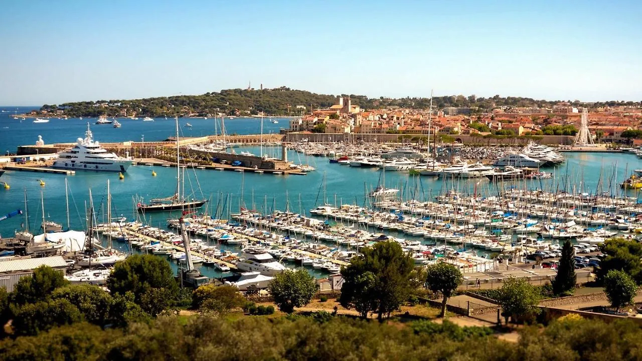 Apartment Nice Renting - Massena - Loft - Heart Of Vieil Antibes - The Market With Sea View Frankreich