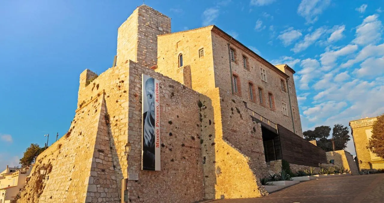 Nice Renting - Massena - Loft - Heart Of Vieil Antibes - The Market With Sea View 0*,