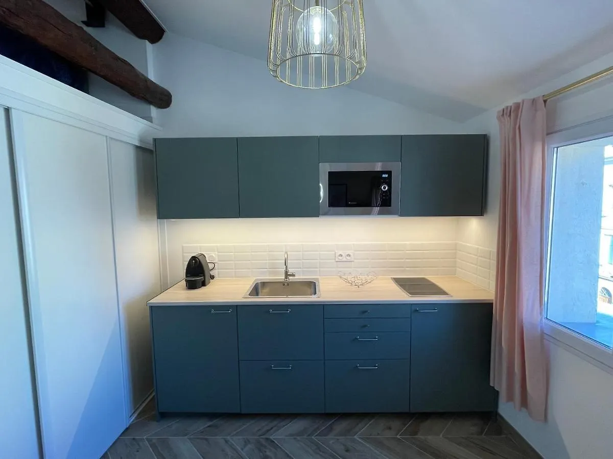 Nice Renting - Massena - Loft - Heart Of Vieil Antibes - The Market With Sea View 0*,